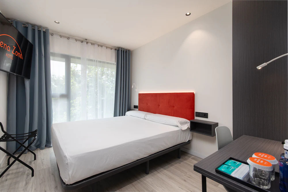 Arena Zone Hotel & Cafe