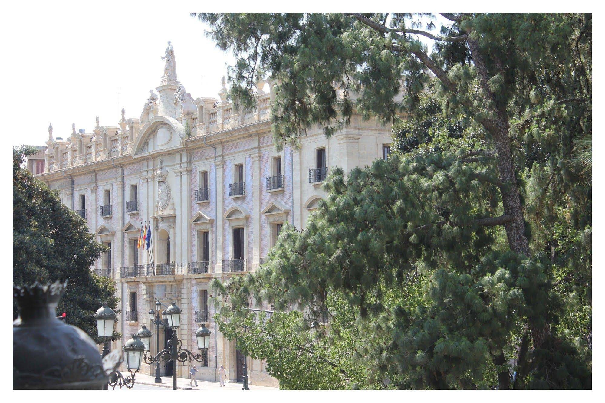 B&B Hi Valencia Boutique