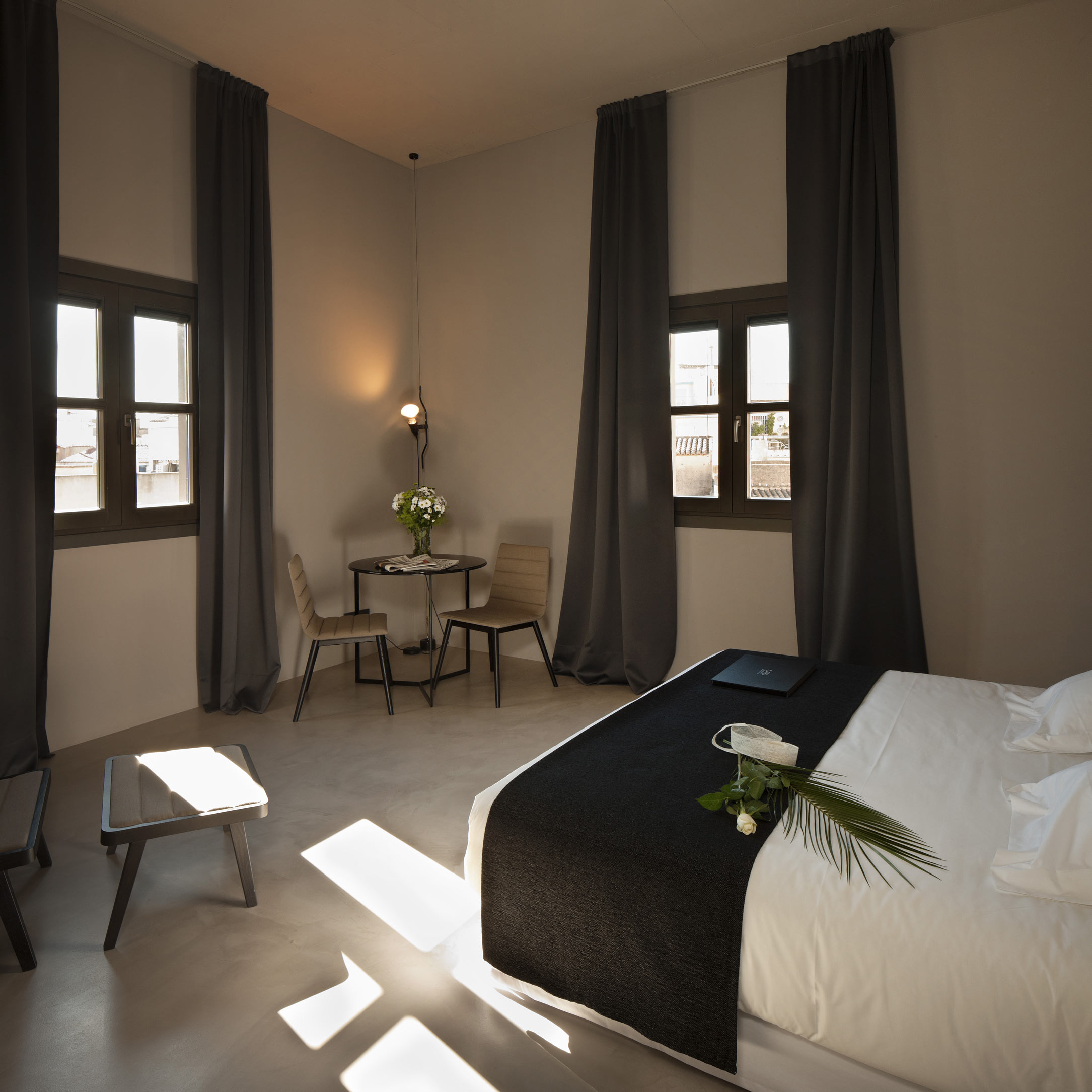 Caro Hotel