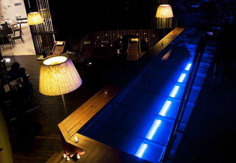 Caro Hotel