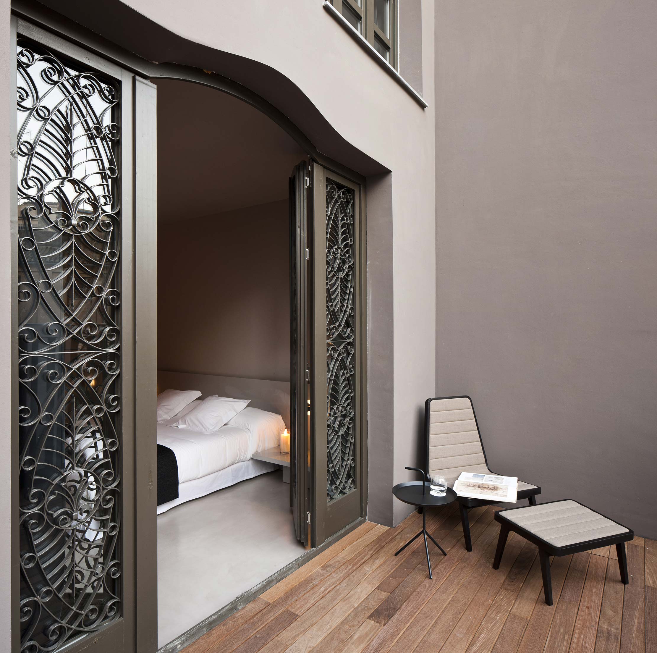 Caro Hotel