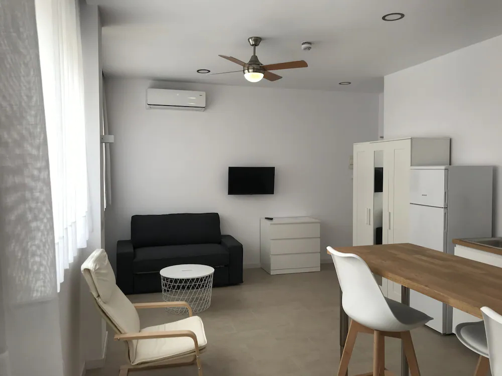 City Suites Marina