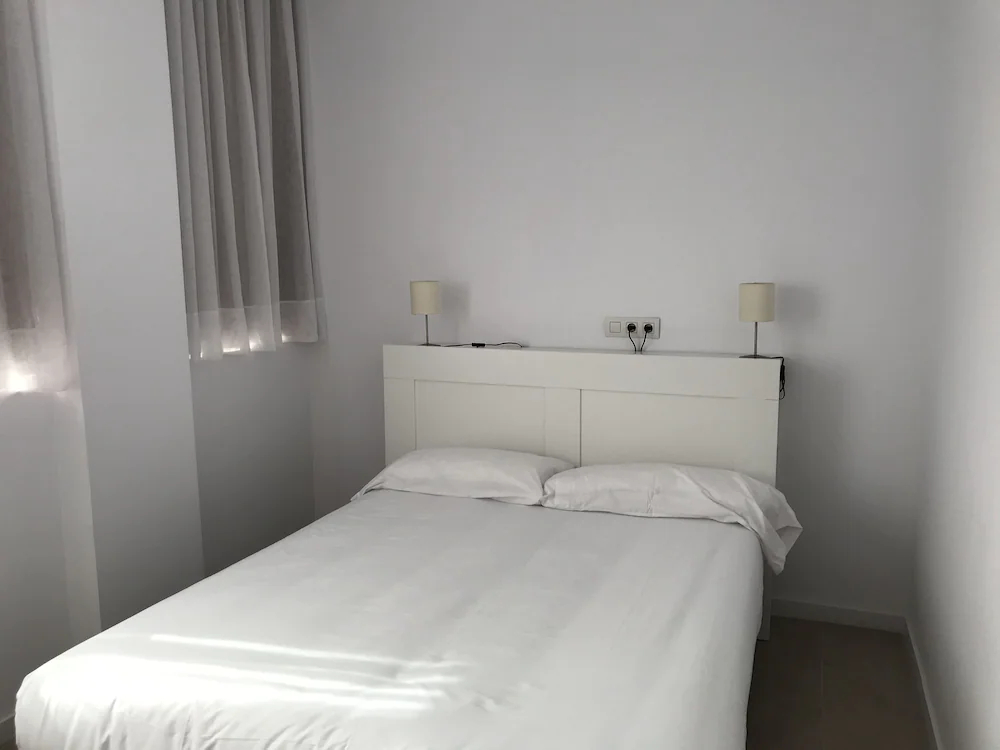 City Suites Marina
