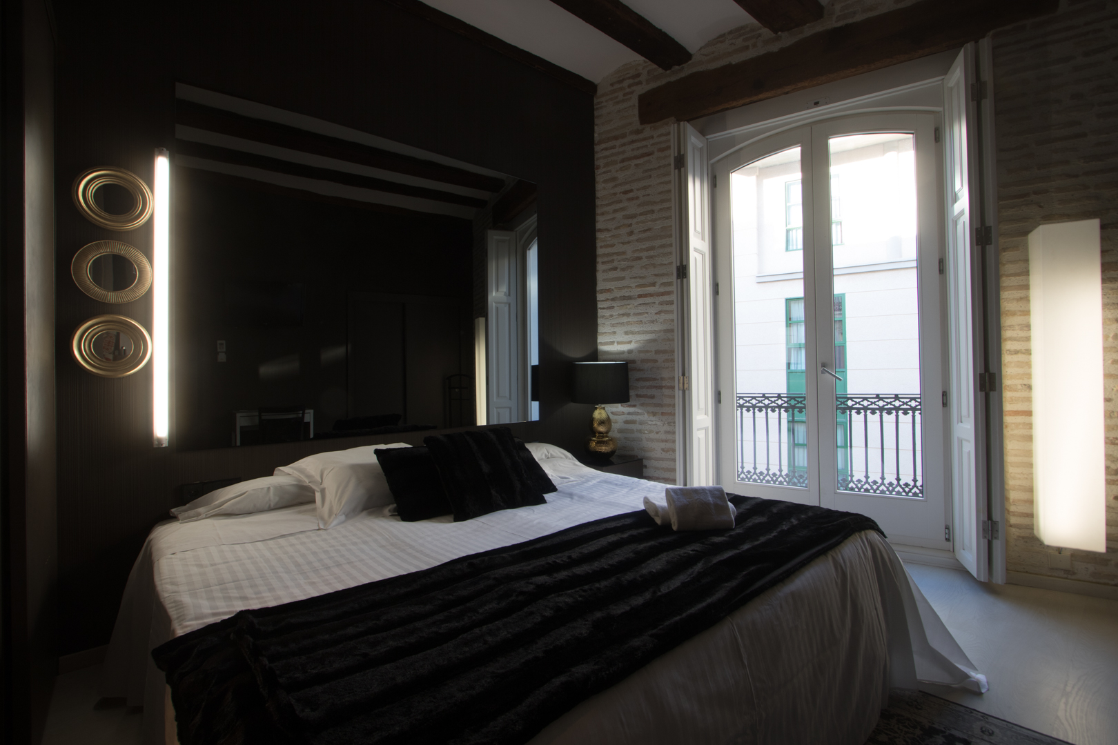 Cosy Rooms Embajador
