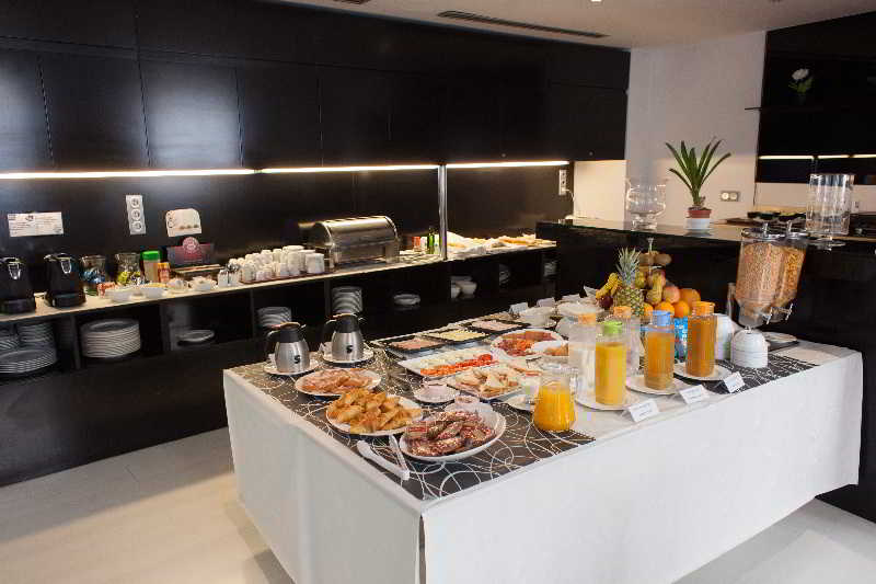Blanq Carmen Hotel