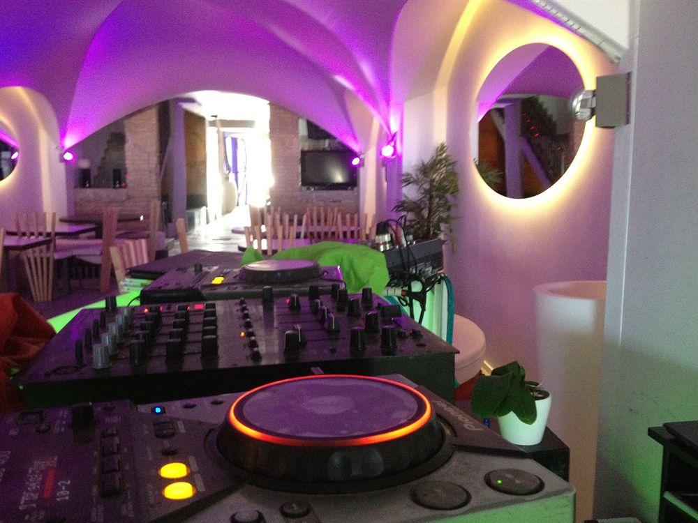 Gabbeach Hotel
