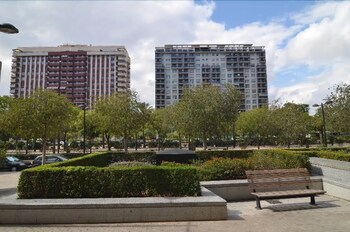 Galileo Flats - Palacio de Congresos