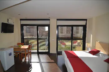 Galileo Flats - Palacio de Congresos