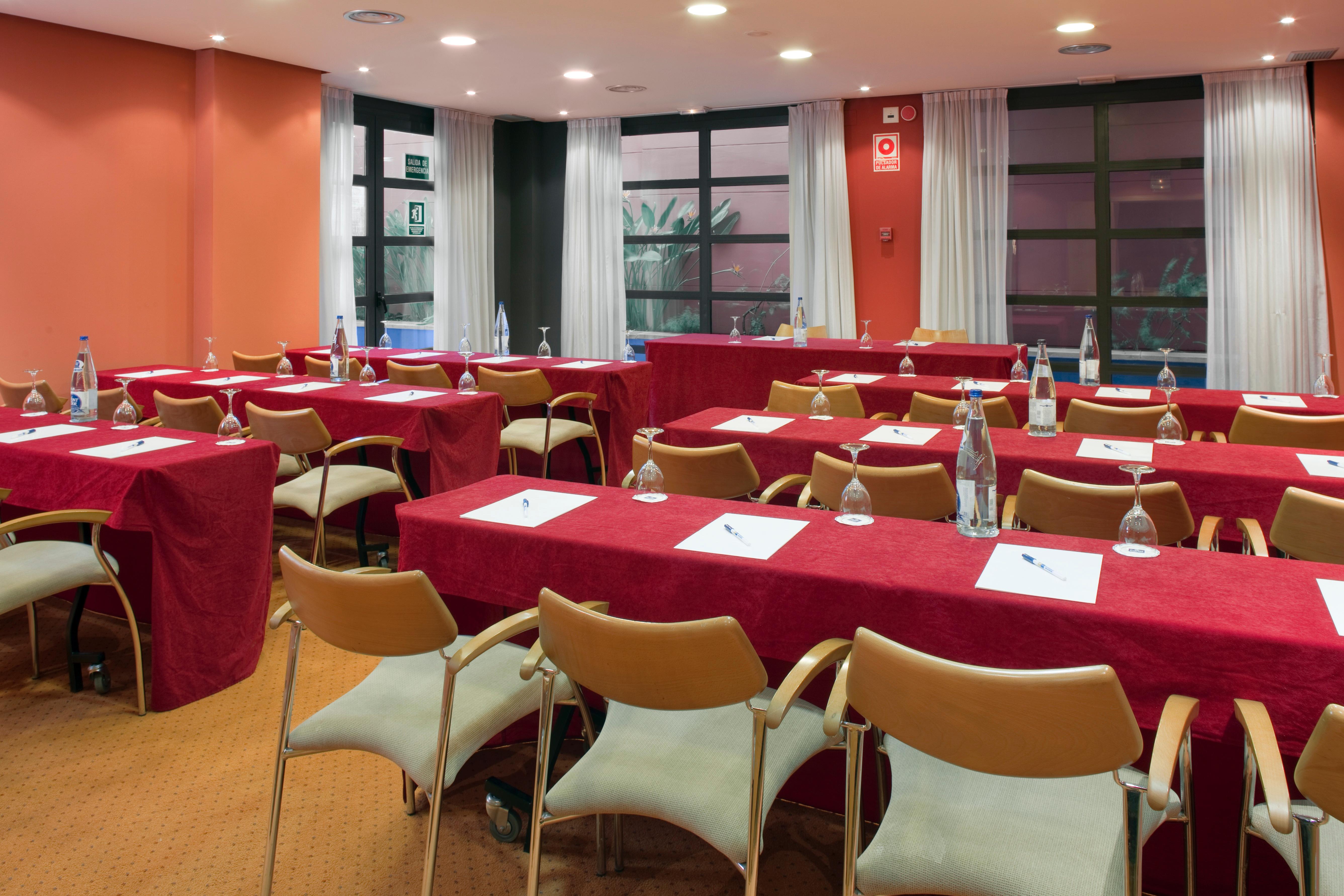 Holiday Inn Express Valencia-Ciudad Las Ciencias