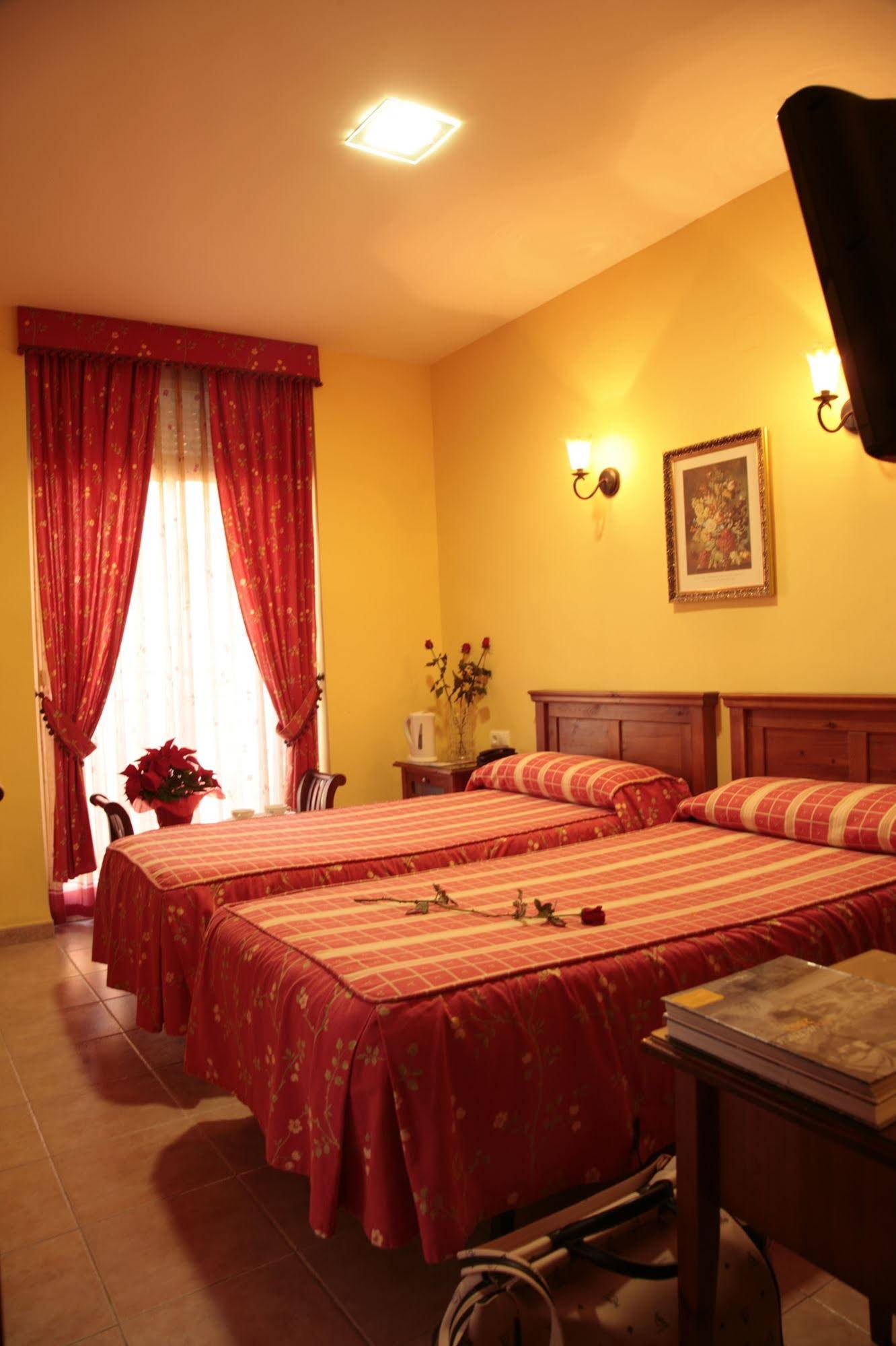 Hostal Antigua Morellana