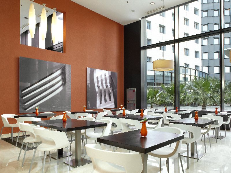 Hotel ILUNION Aqua 3
