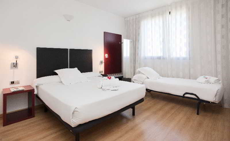 Hotel ILUNION Aqua 3