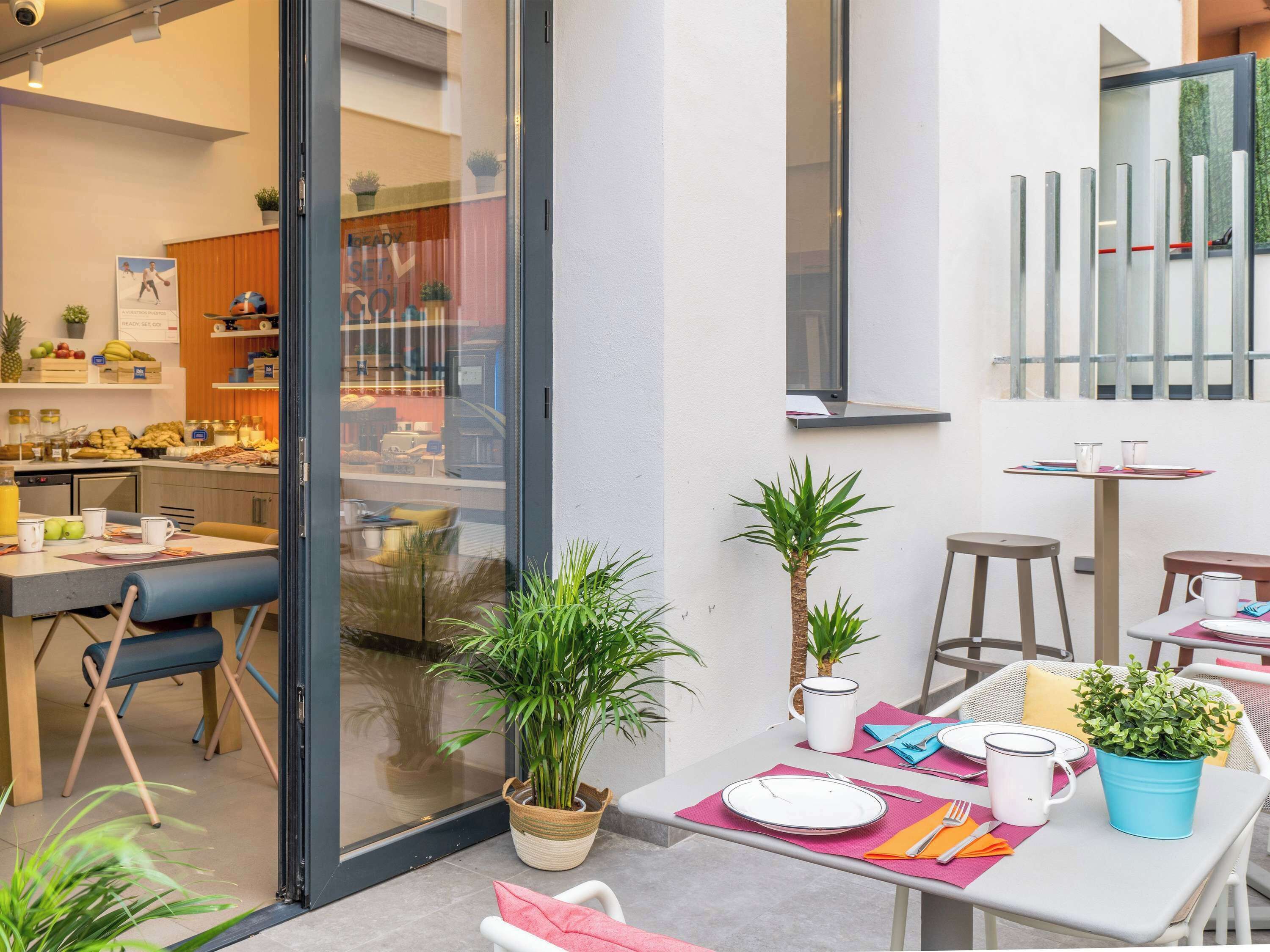 Ibis budget Valencia Centro Puerto