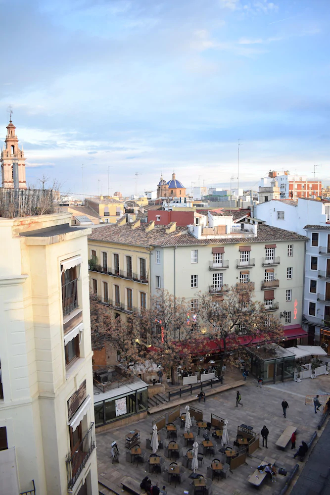 La Perla Apartments