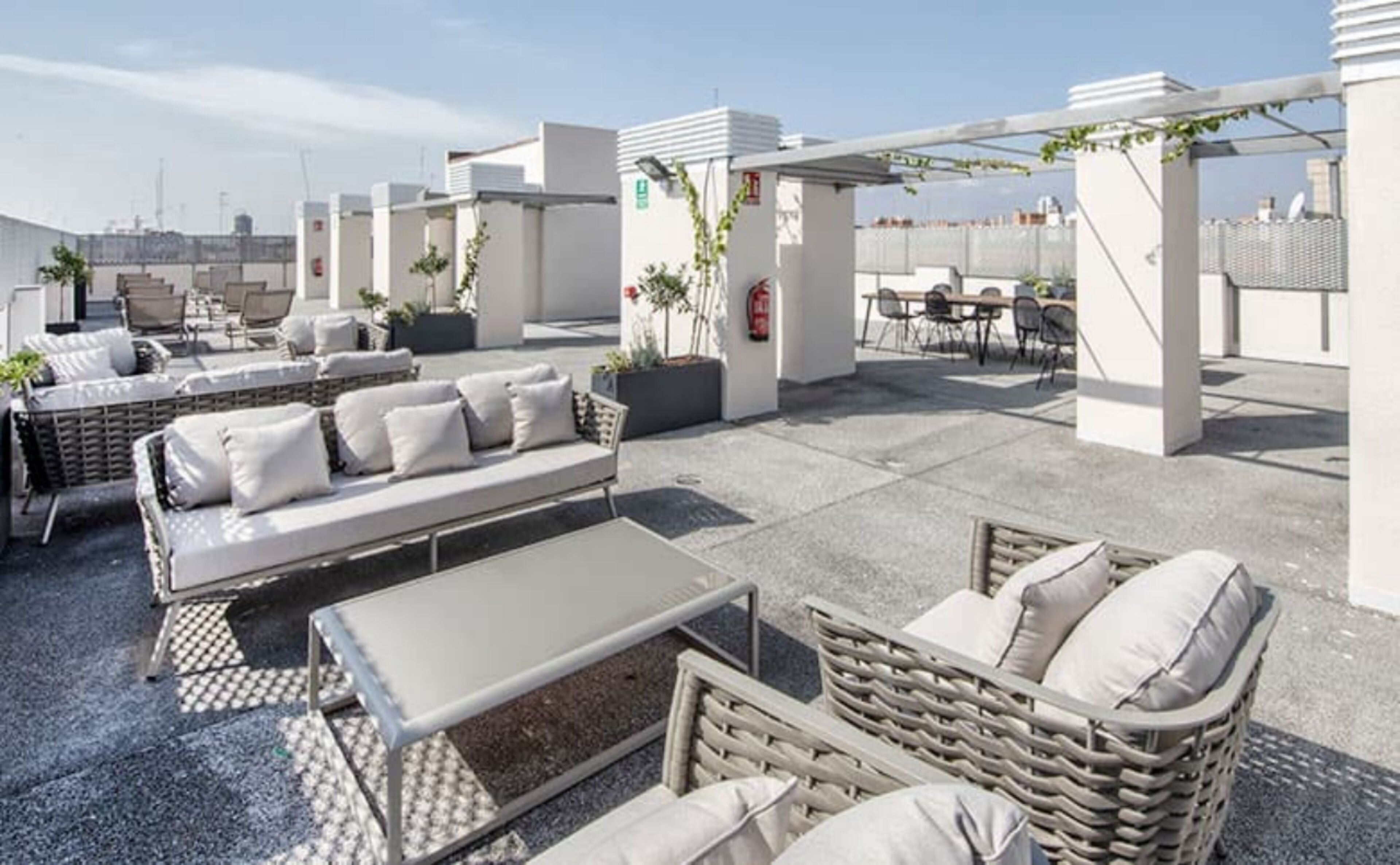 Livensa Living Studios Valencia Marina Real