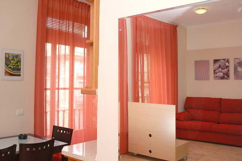 Living Valencia Apartaments