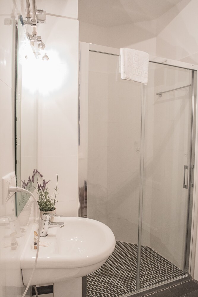 Living Valencia -Correos