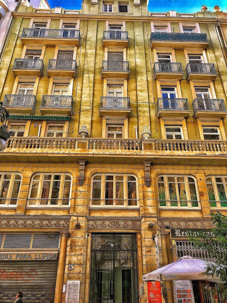 Living Valencia -Correos