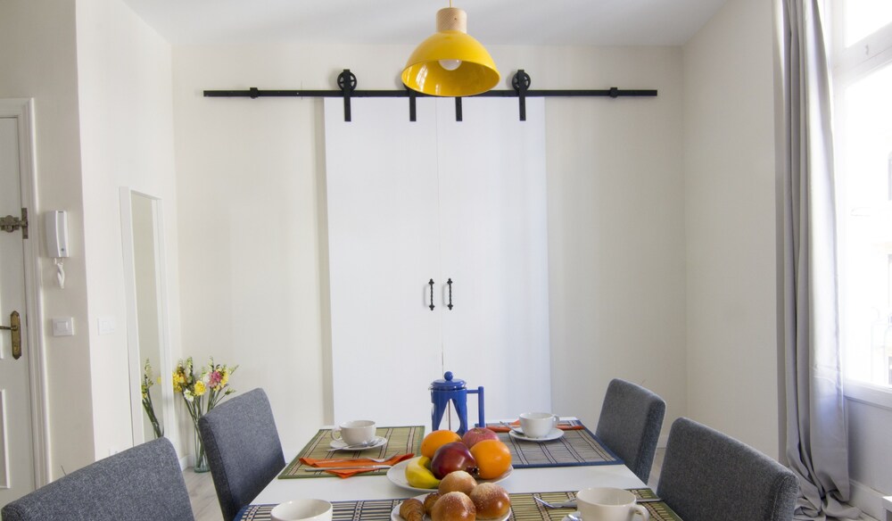 Living Valencia -Correos