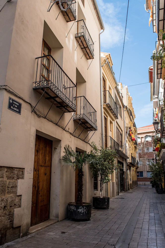 Living Valencia - Tetuán