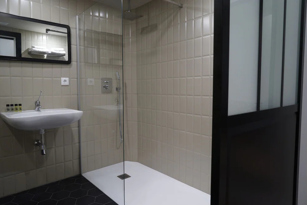 MD Design Hotel Portal Del Real