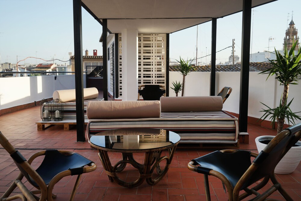 MD Design Hotel Portal Del Real