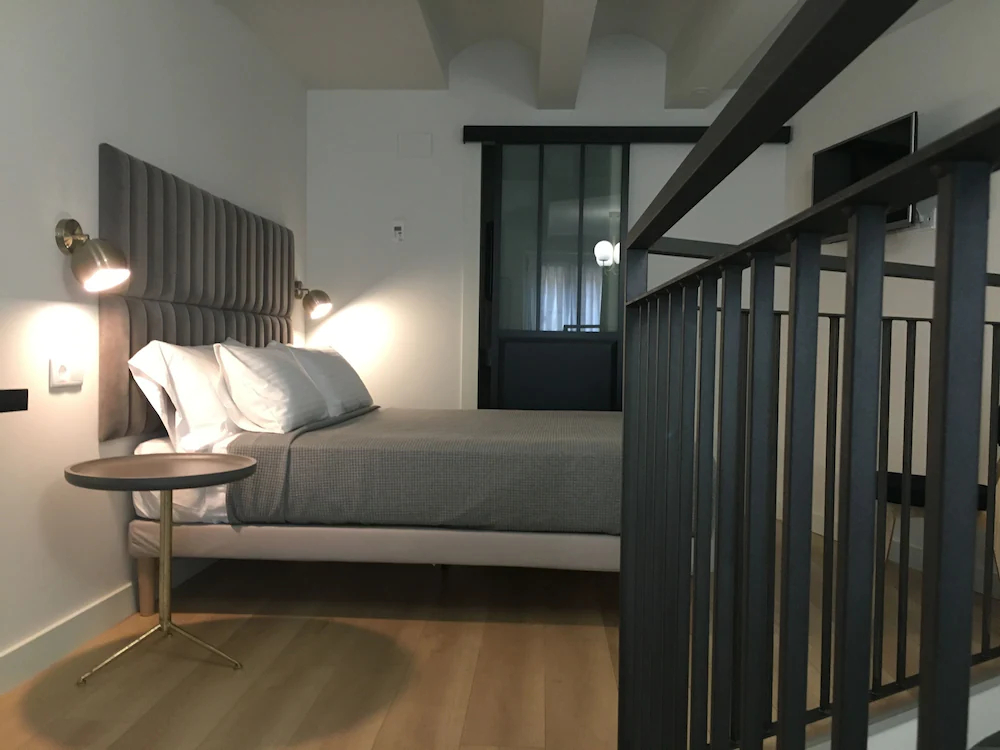 MD Design Hotel Portal Del Real