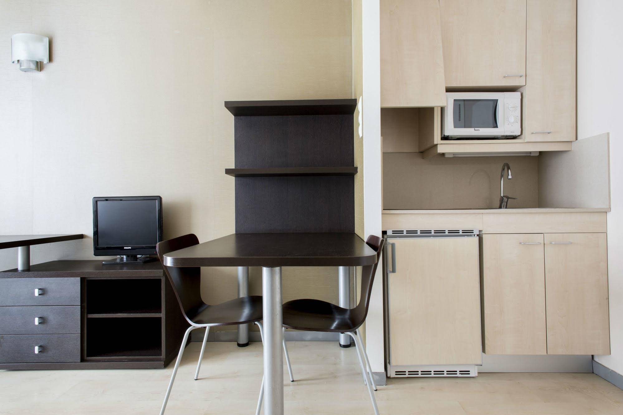 Residencia Damiá Bonet