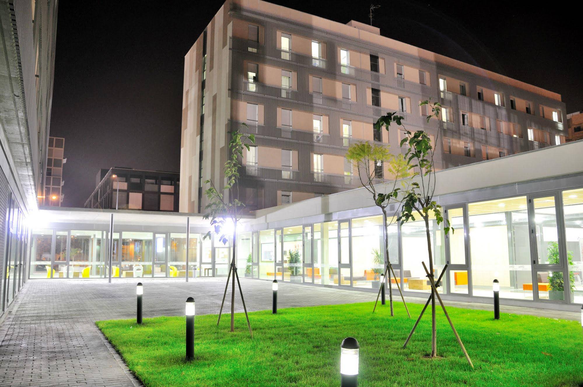 Residencia Damiá Bonet