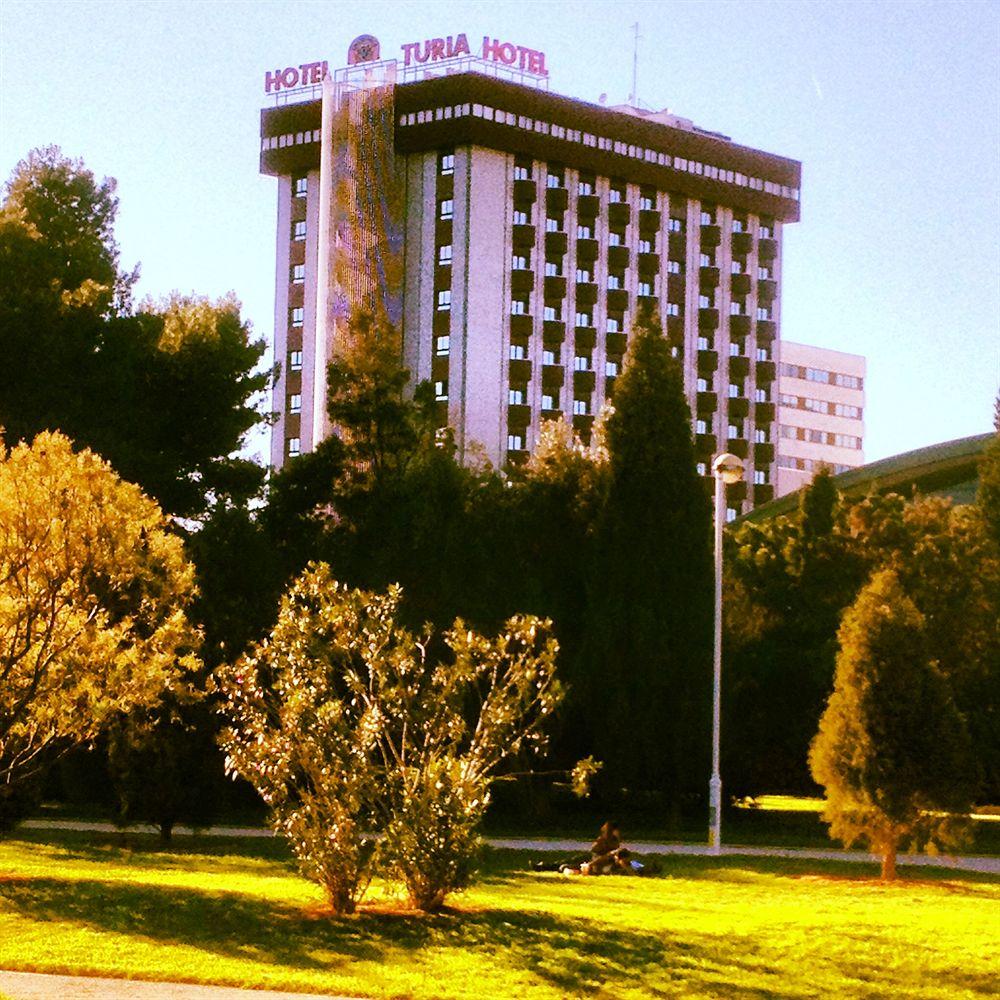 Turia