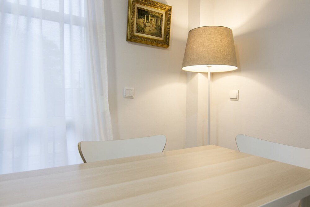 Malvarrosa by VLC Flats Rental