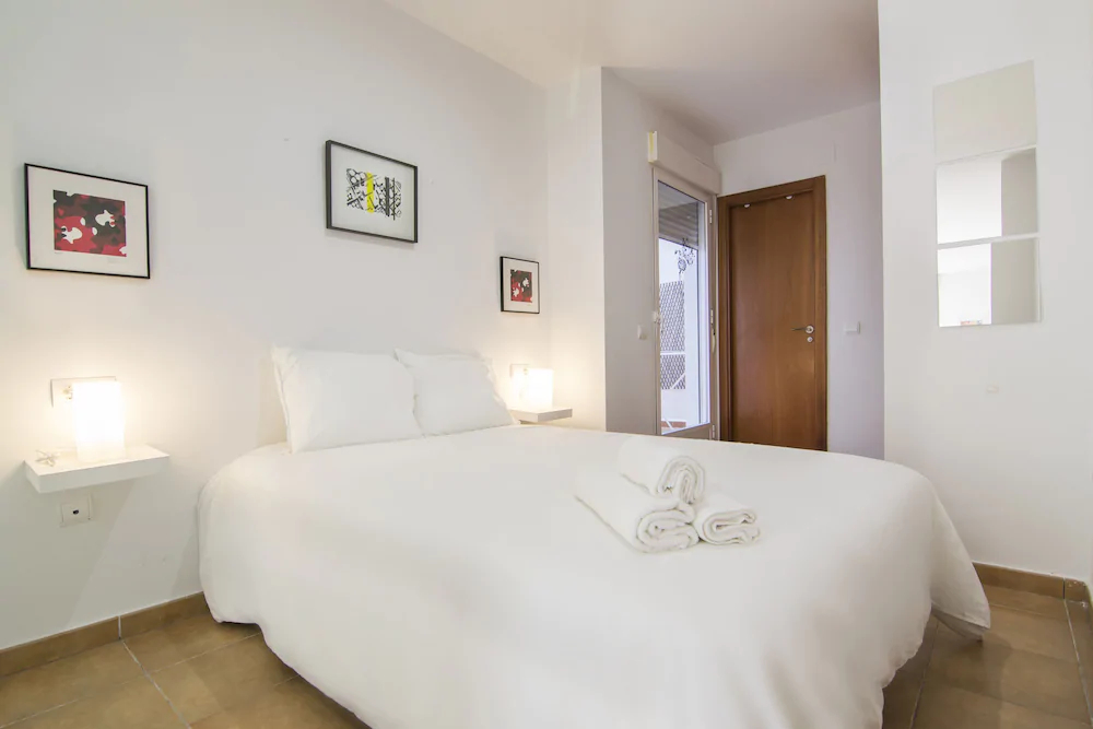 Malvarrosa by VLC Flats Rental