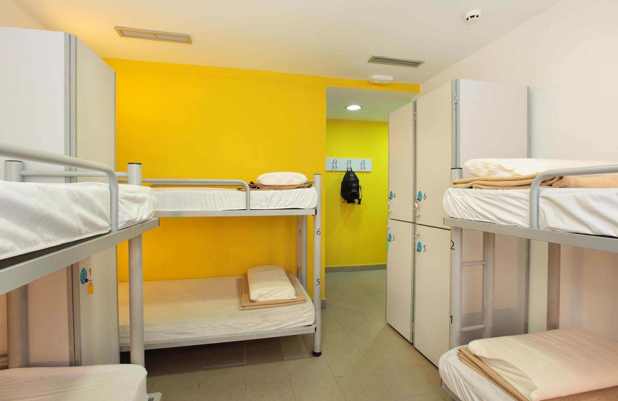 room00 Valencia Hostel