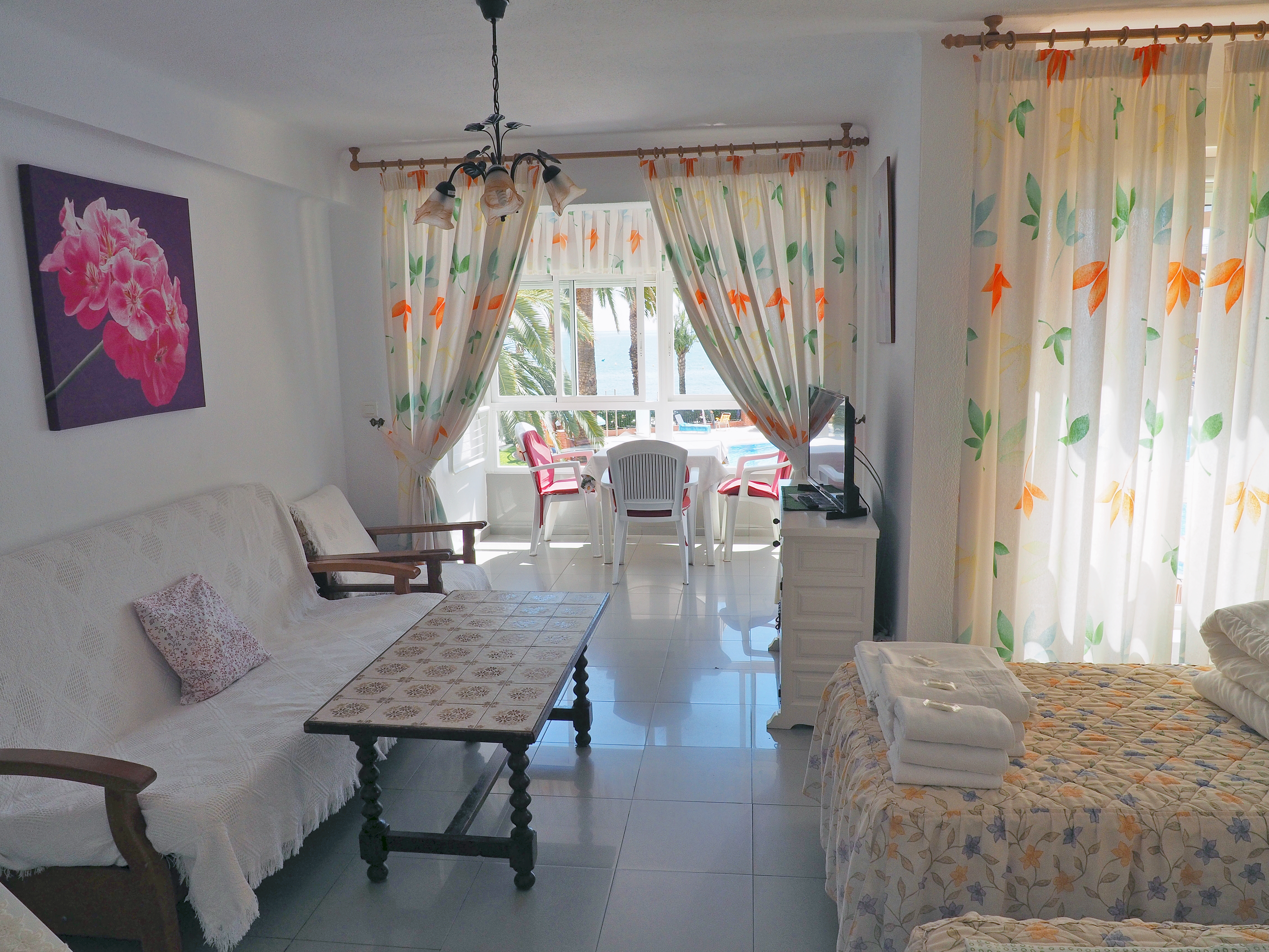 Apartamentos Intercentro Algarrobo