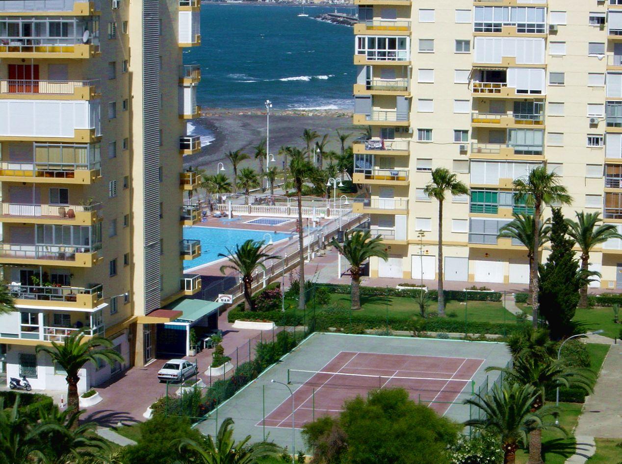 Apartamentos Intercentro Algarrobo
