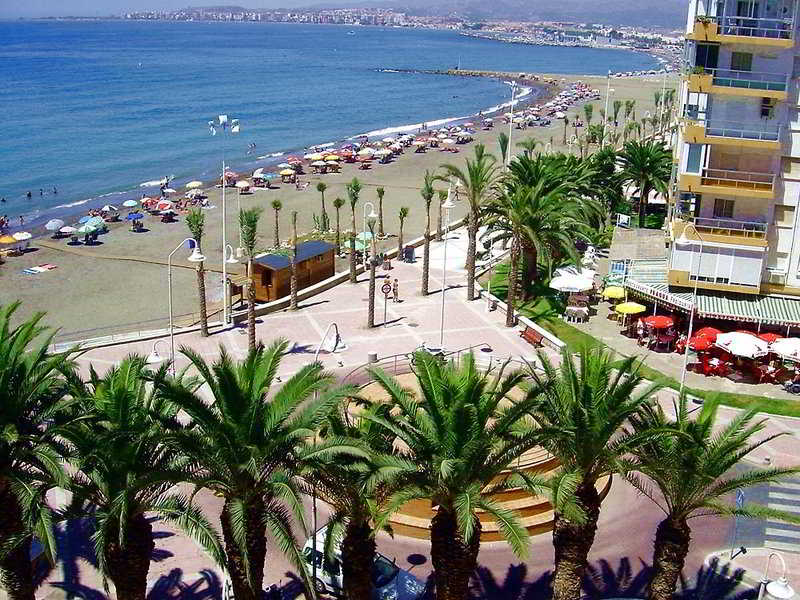 Apartamentos Intercentro Algarrobo