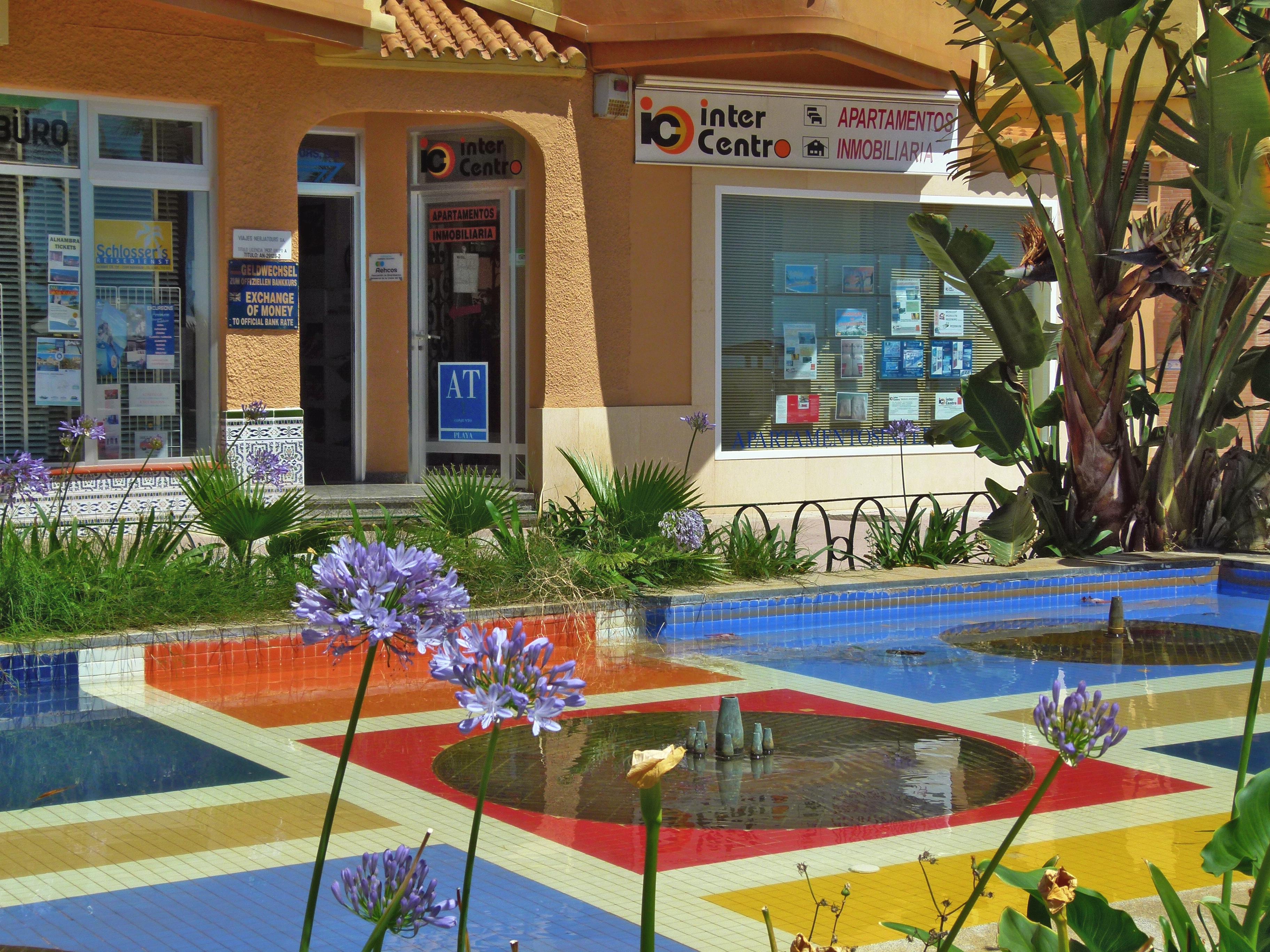 Apartamentos Intercentro Algarrobo