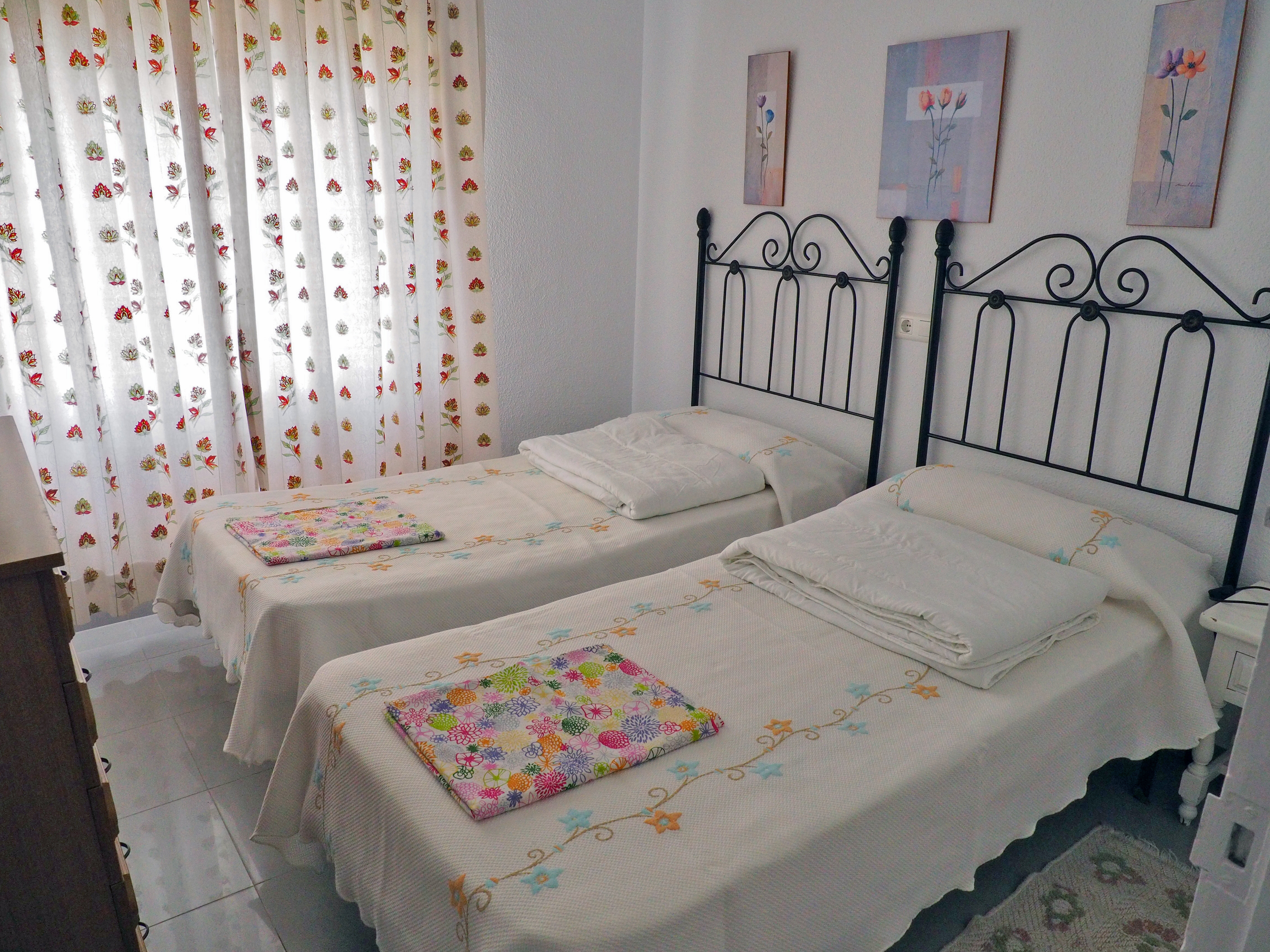 Apartamentos Intercentro Algarrobo