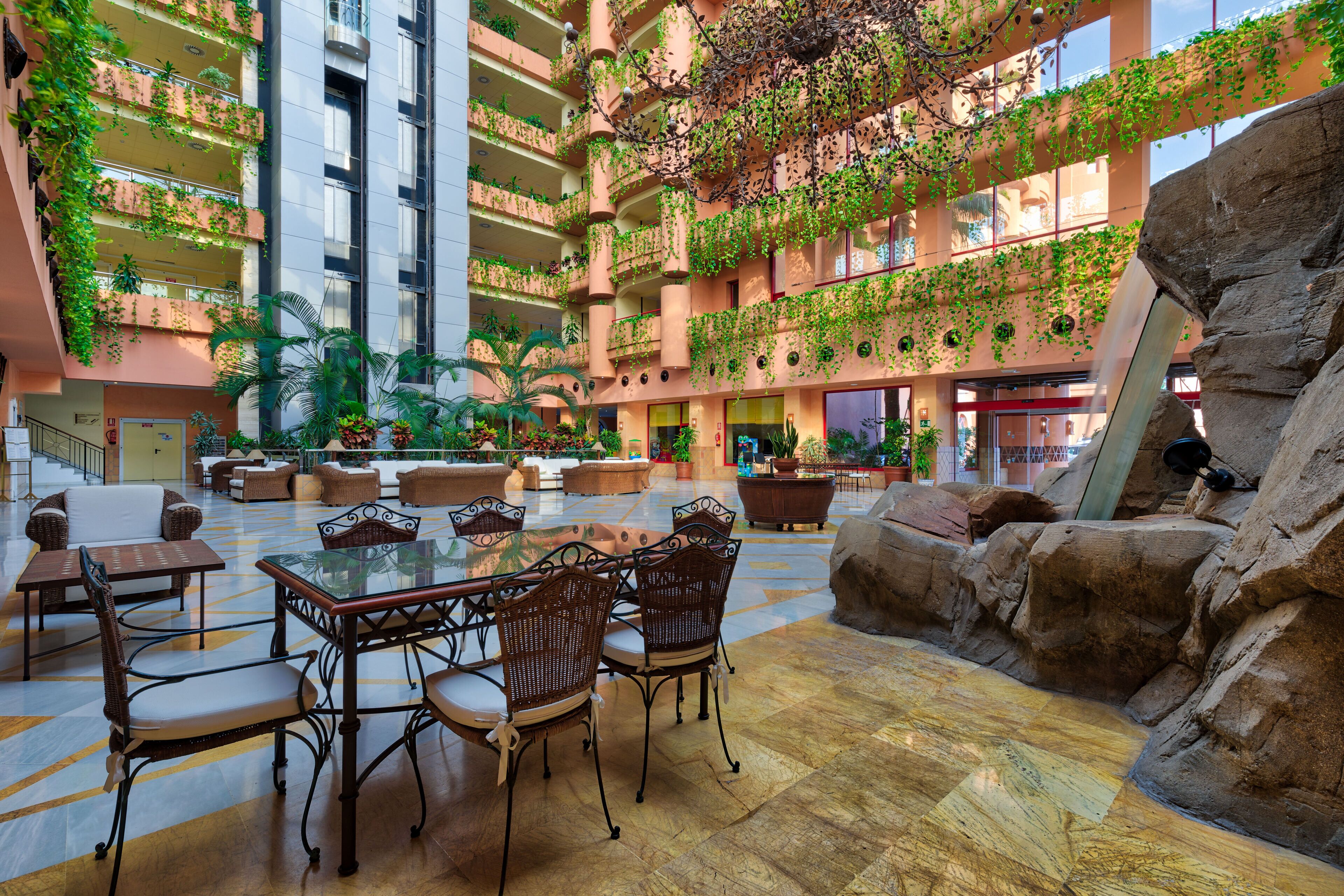 Ibersol Almuñecar Beach & Spa