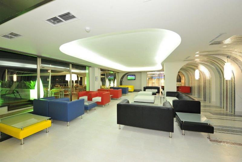 ON ALETA ROOM