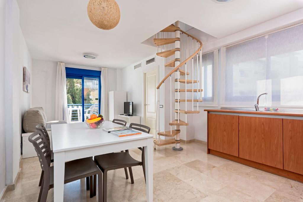 Apartamentos Benalmadena Playa Good Places