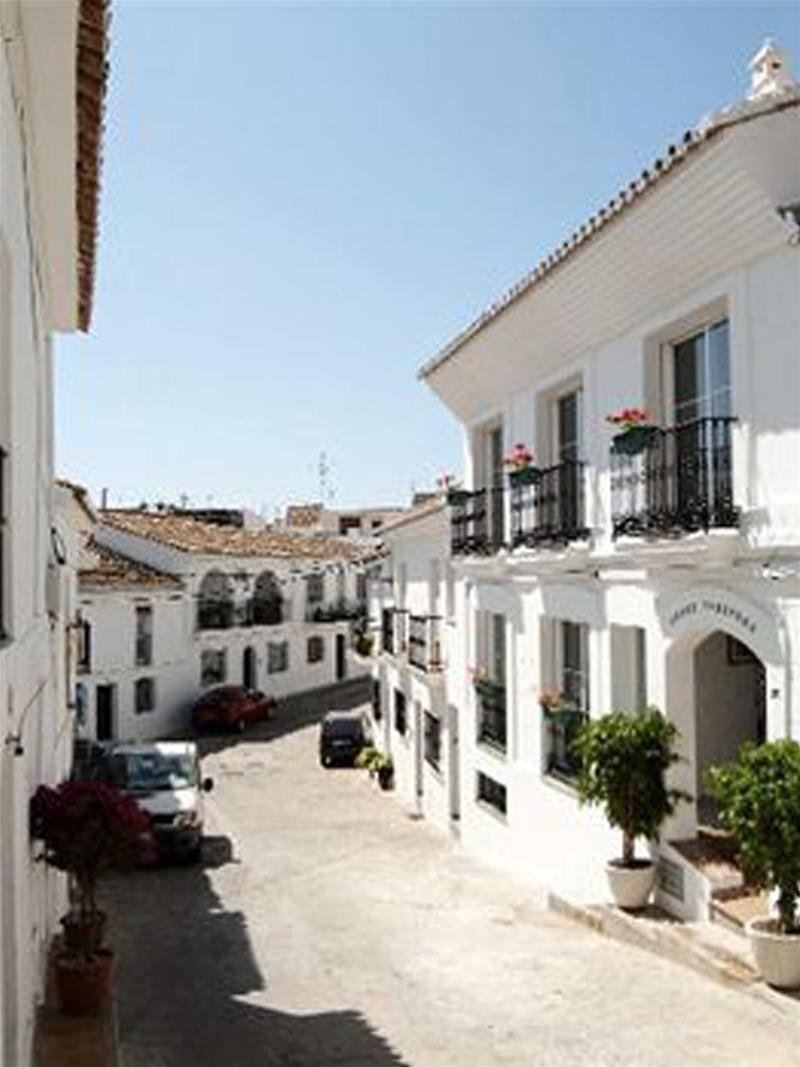 Apartamentos La Fonda