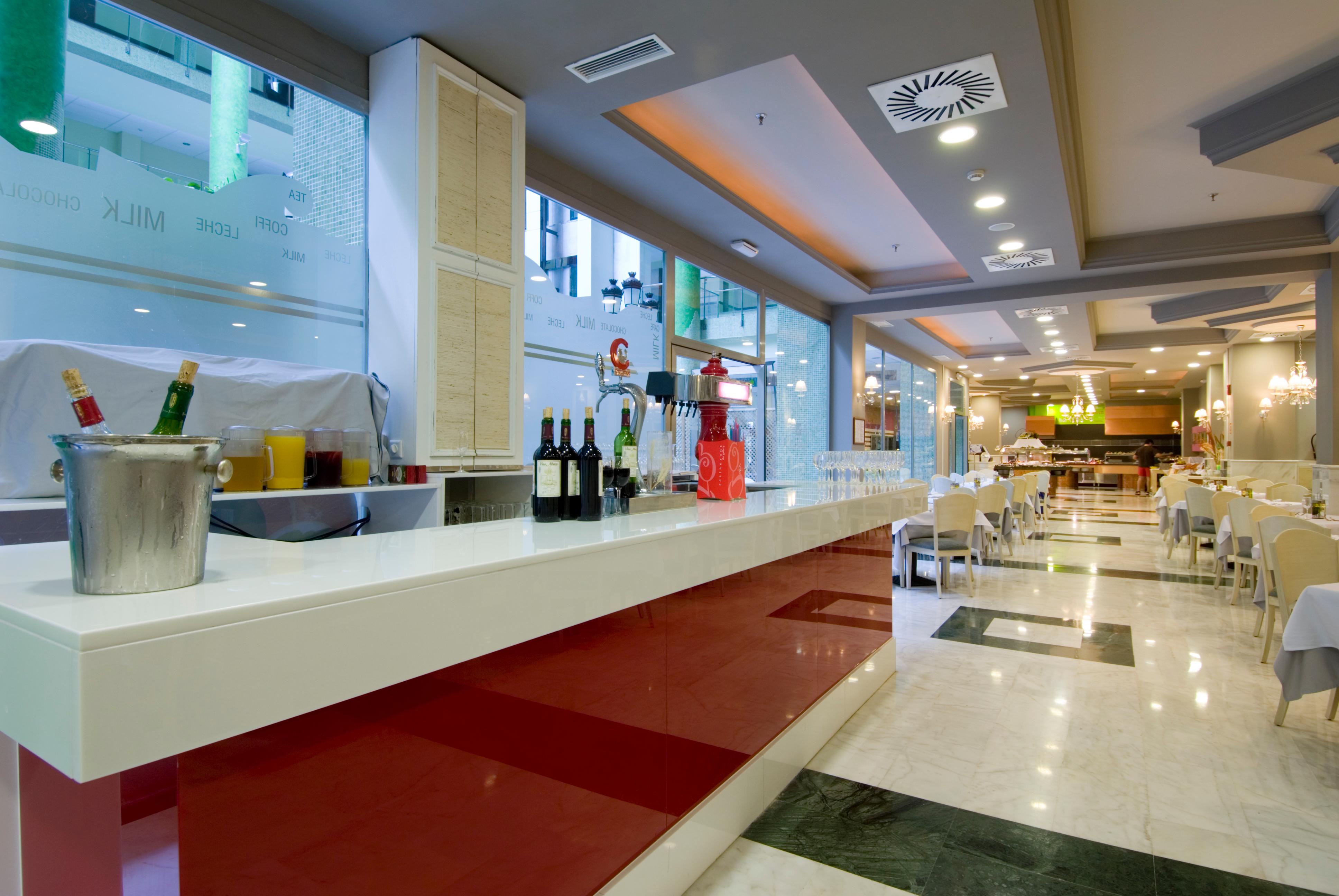 Holiday World RIWO Hotel