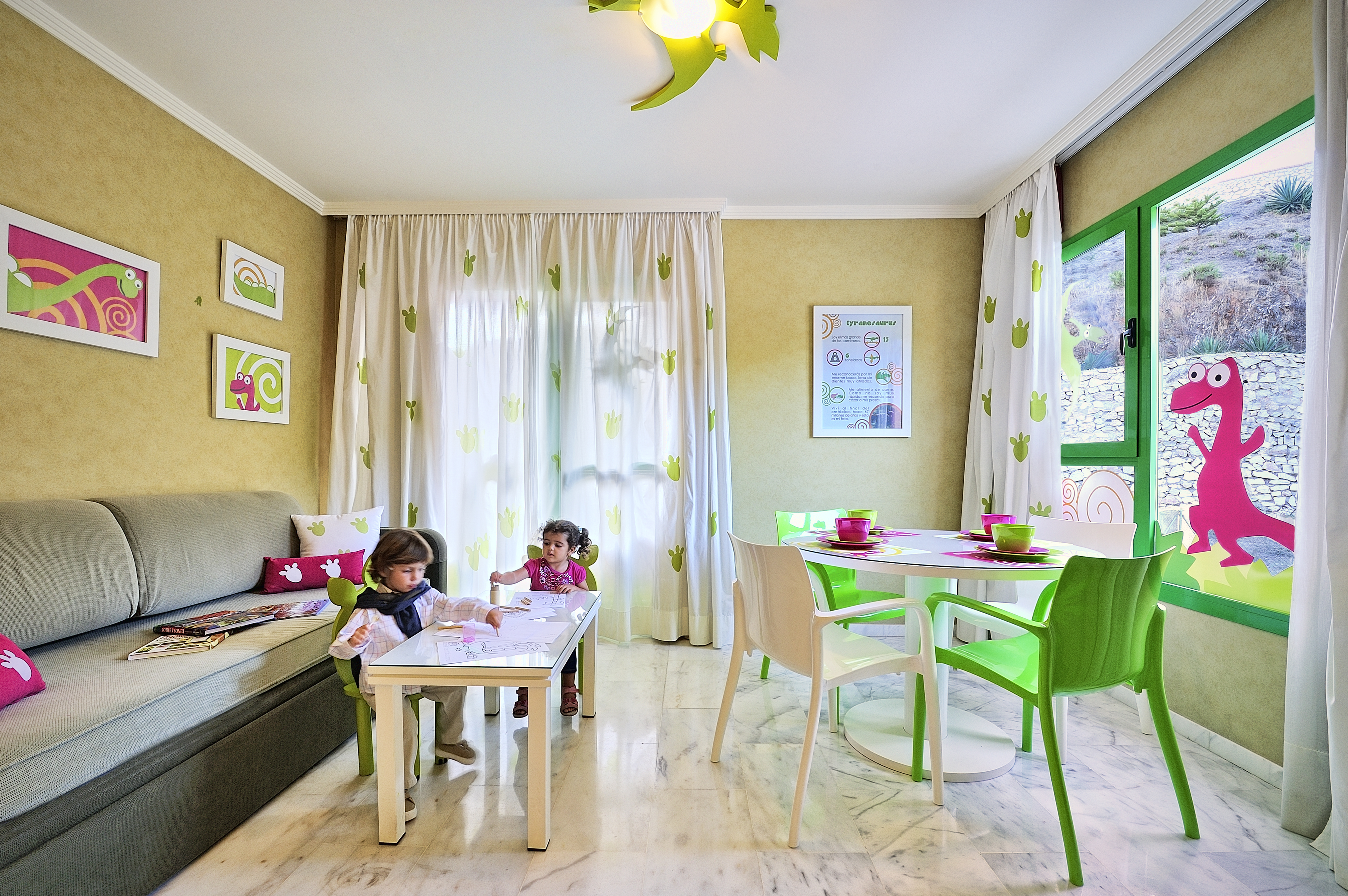 Holiday World RIWO Hotel