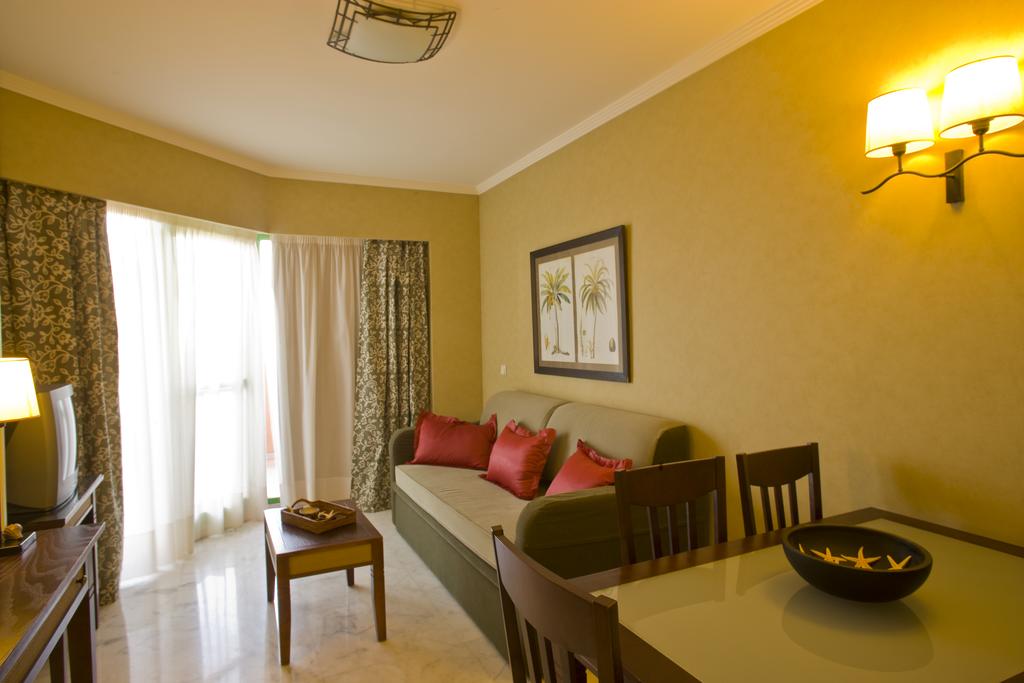 Holiday World RIWO Hotel