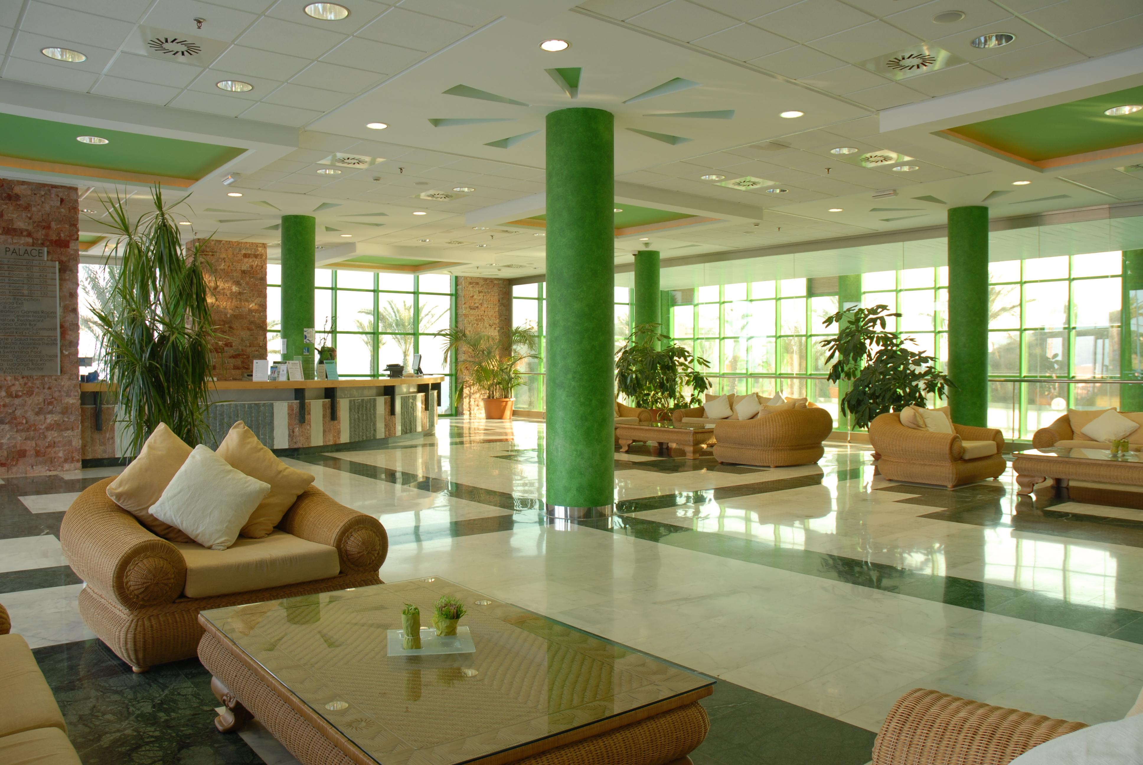 Holiday World RIWO Hotel