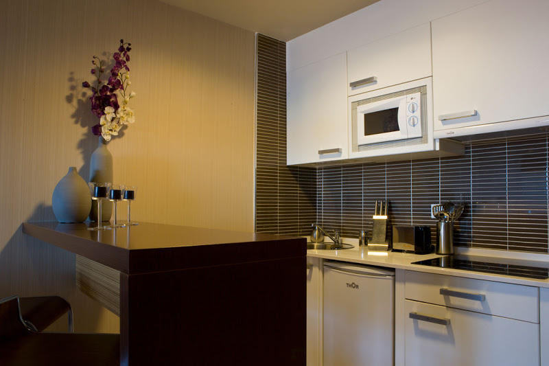 Holiday World Polynesia Hotel