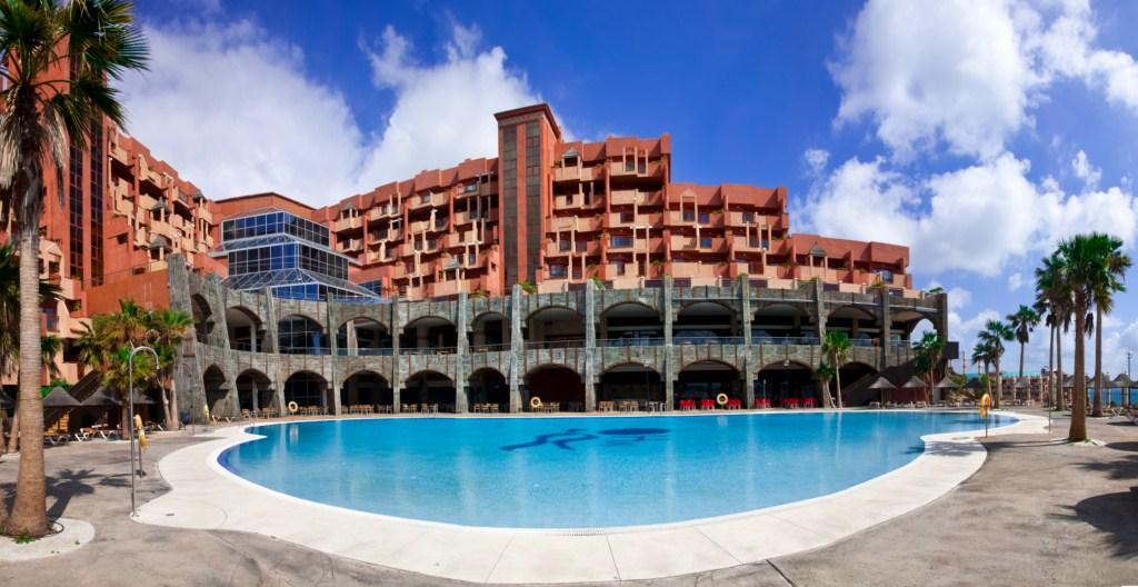 Holiday World Polynesia Hotel