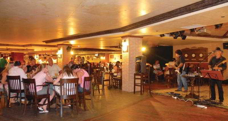 Holiday World Village Hotel