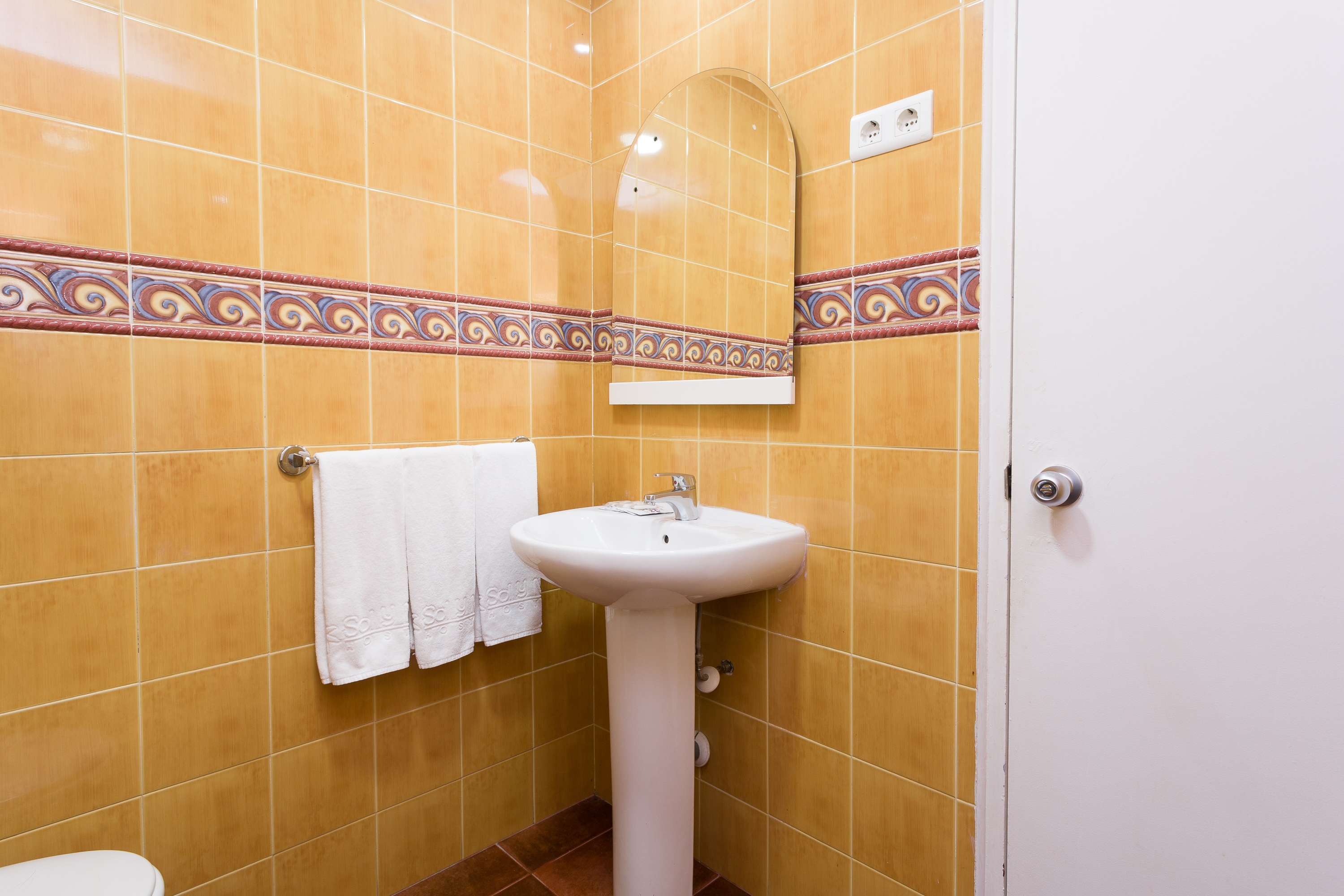 Hostal Sol y Miel